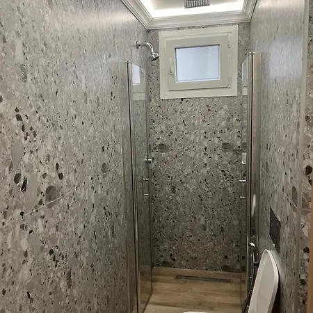 Drama'S Nest Apartment Exterior photo